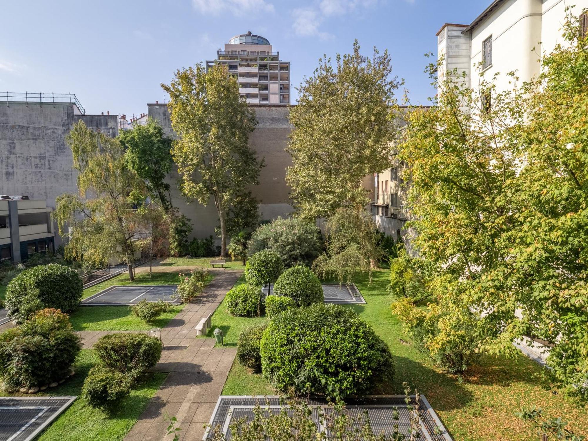 Апартаменты Duomo Line - Cozy, Modern Designed Flat Милан Экстерьер фото