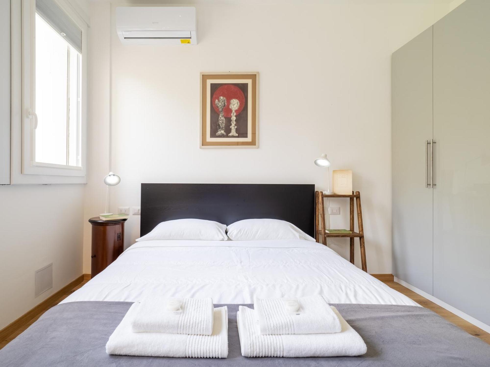 Апартаменты Duomo Line - Cozy, Modern Designed Flat Милан Экстерьер фото
